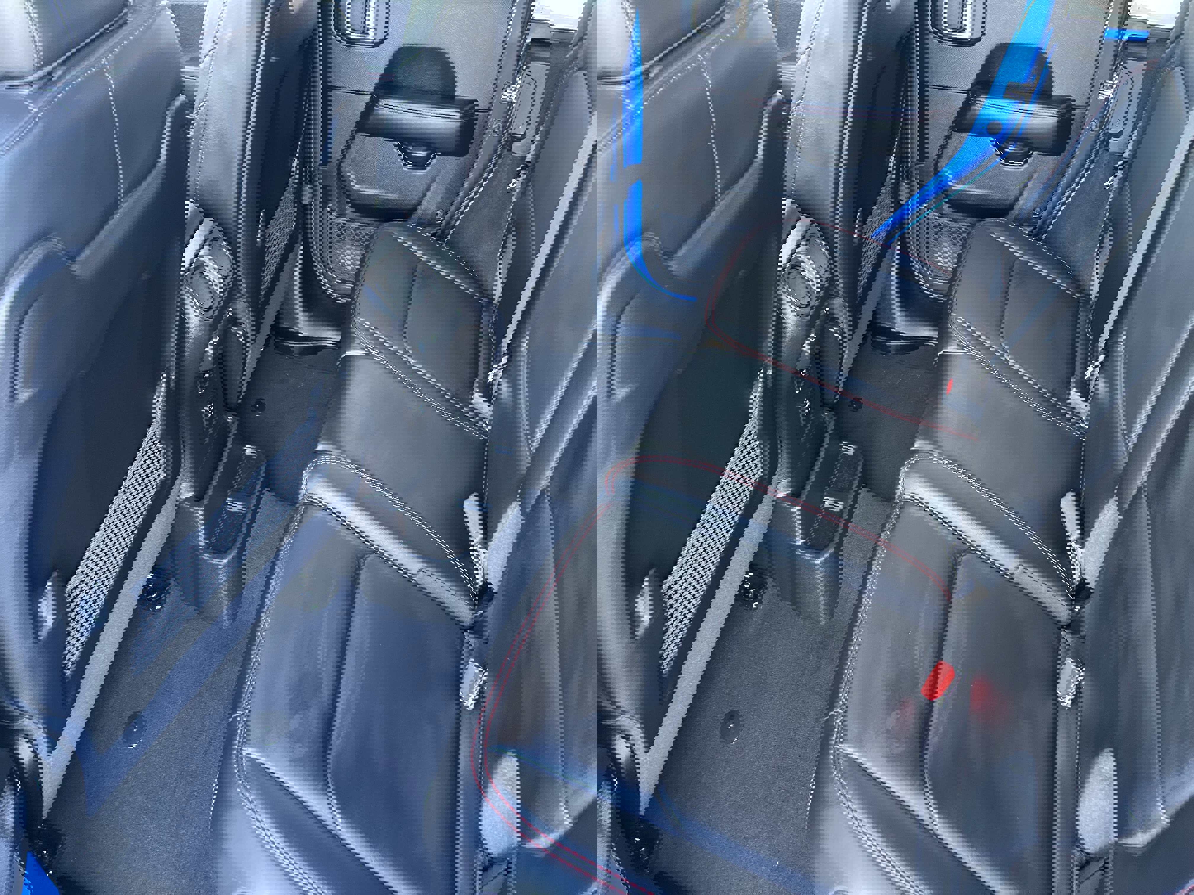 New 2026 Jeep Wrangler Unlimited Rubicon w/ Technology Group image 17