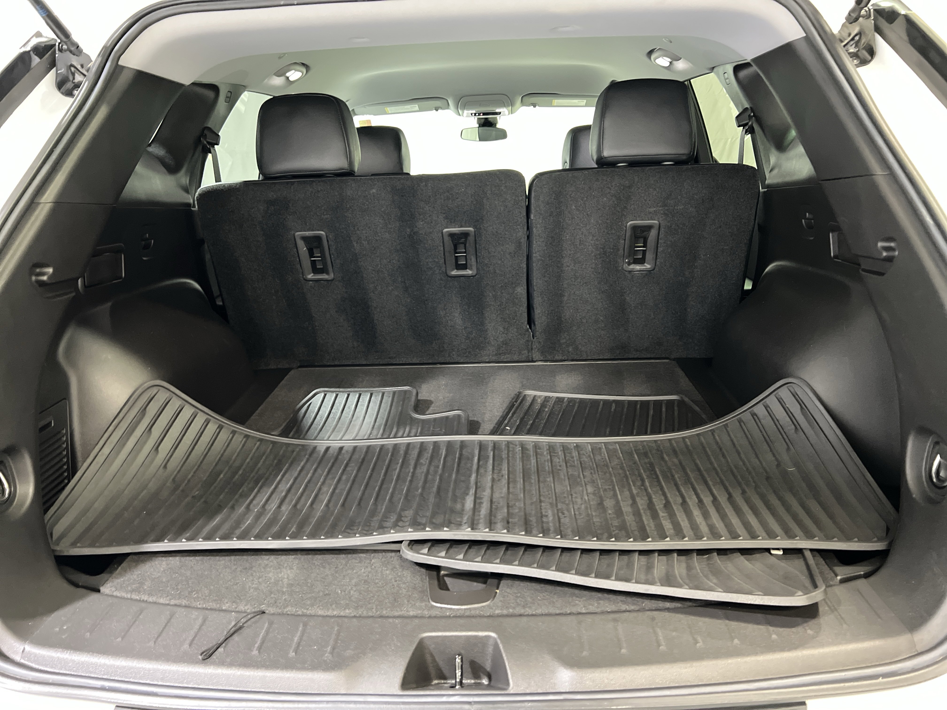 Used 2023 Chevrolet Blazer LT image 14