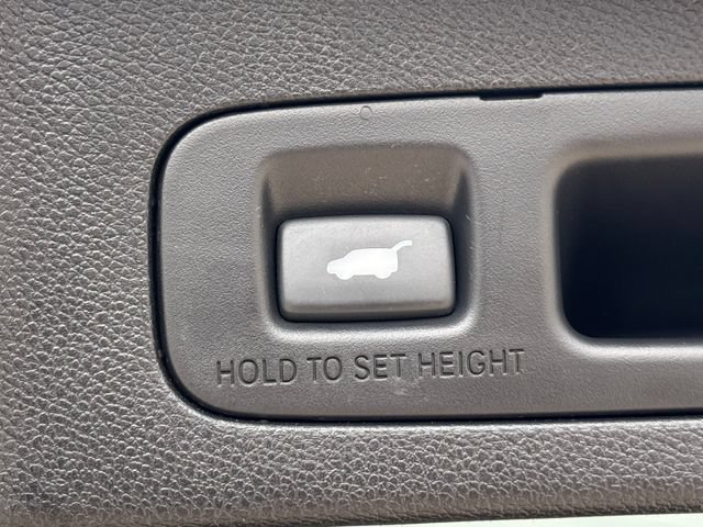 Used 2017 Honda CR-V Touring image 14