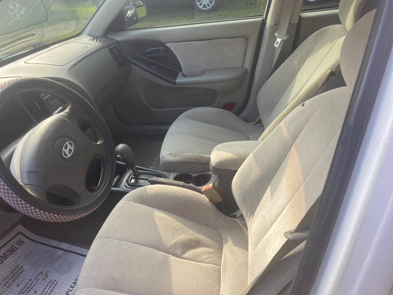 Used 2005 Hyundai Elantra GT FWD image 5