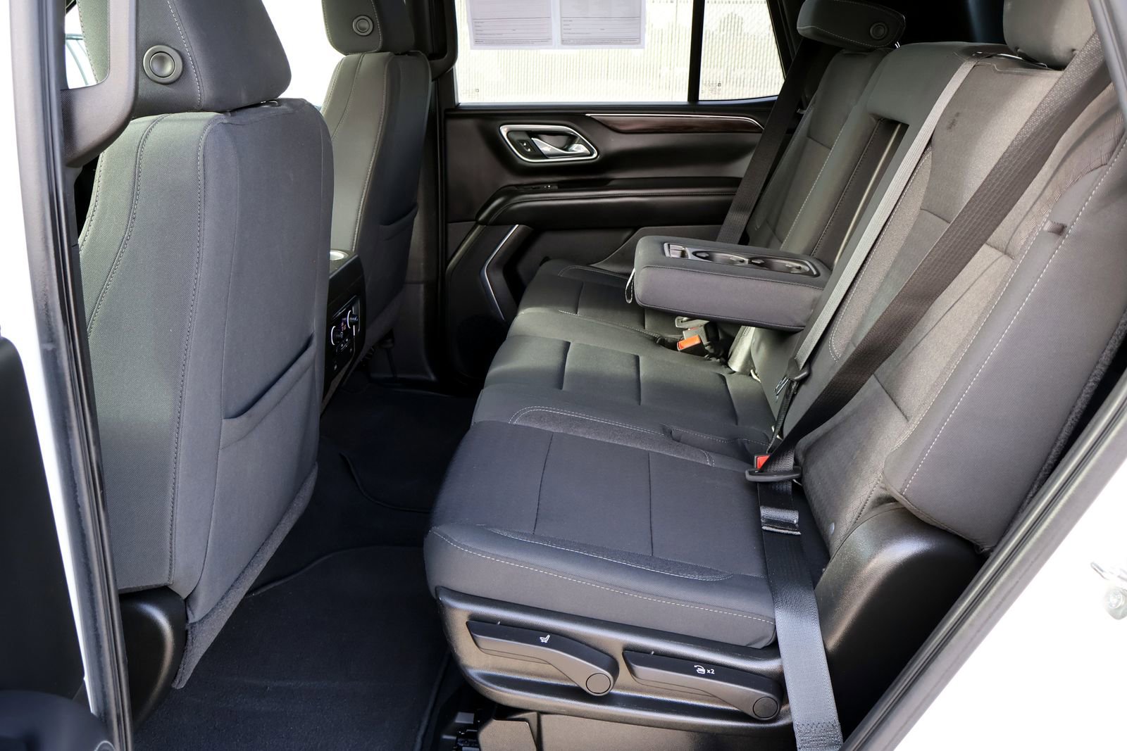 Used 2021 Chevrolet Tahoe LS RWD image 13