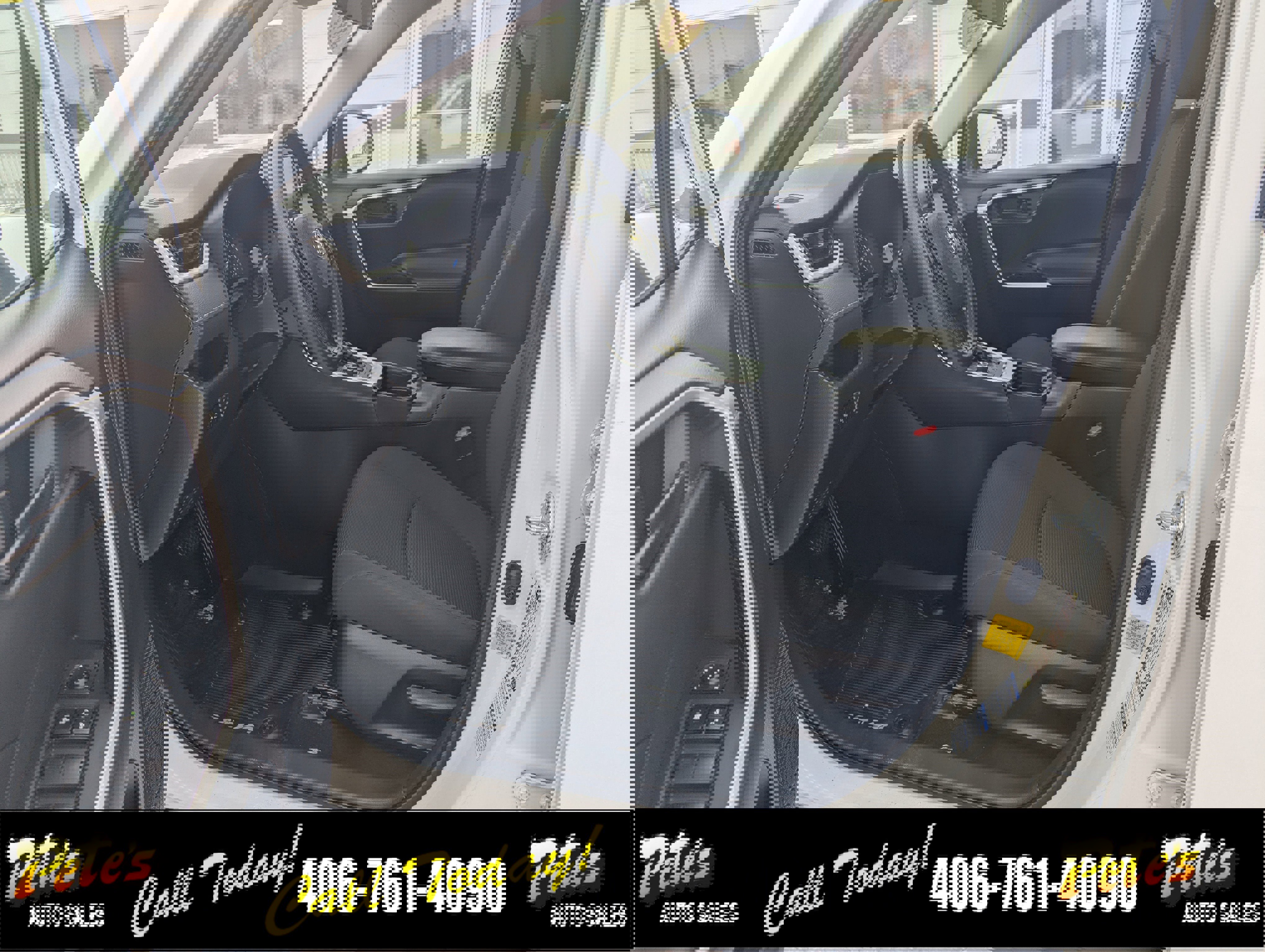 Used 2020 Toyota RAV4 LE image 17