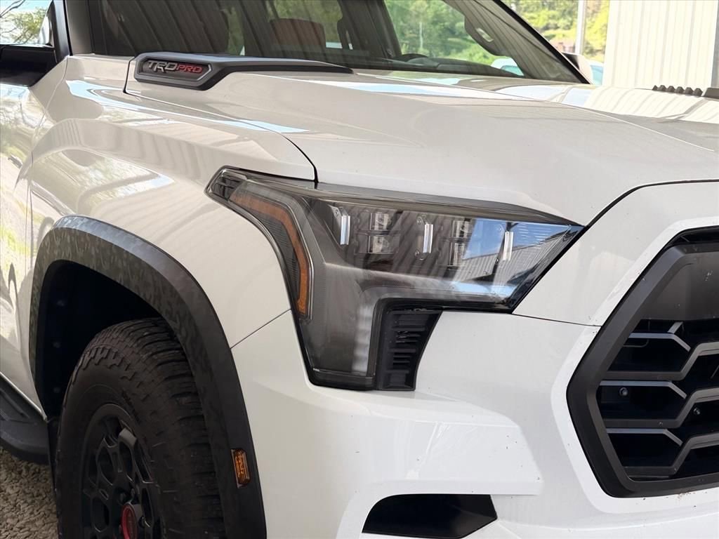 Used 2025 Toyota Sequoia TRD Pro AWD/4WD image 13