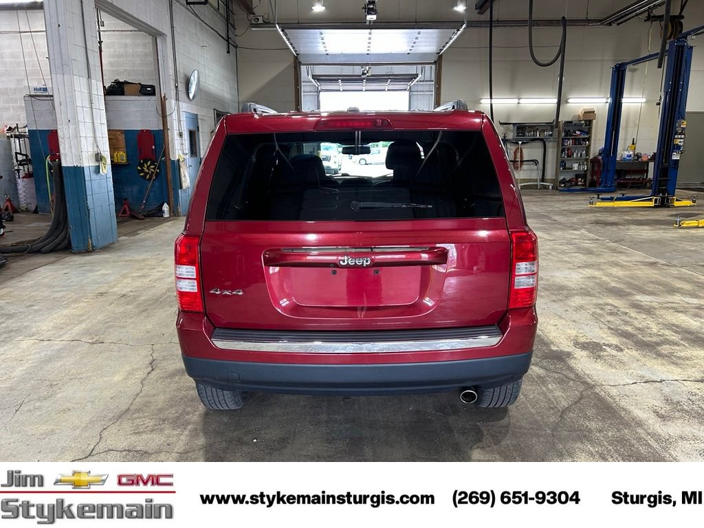 Used 2016 Jeep Patriot High Altitude AWD/4WD image 8