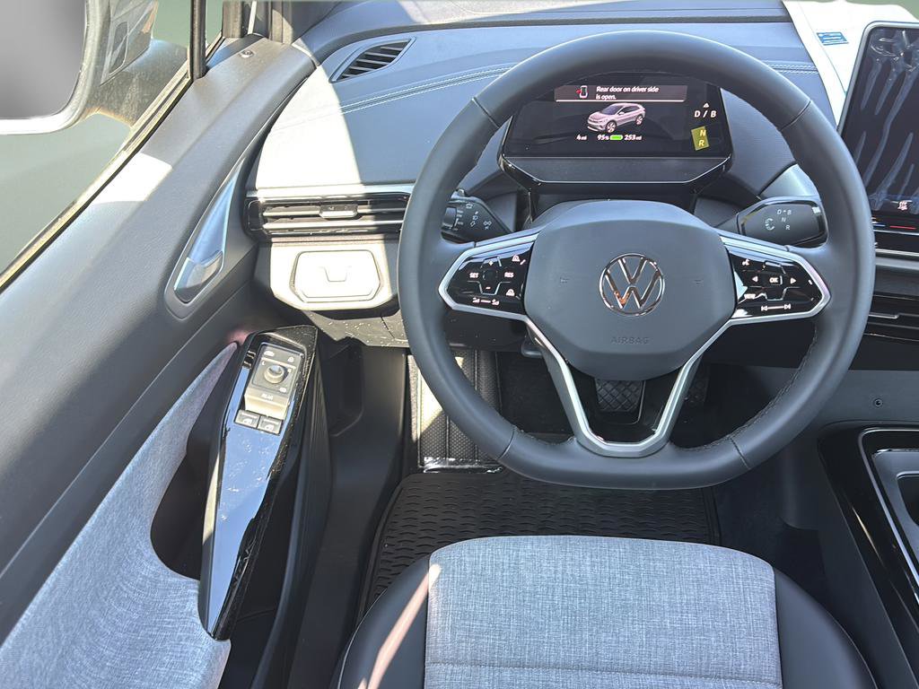 New 2026 Volkswagen ID.4 Pro RWD image 18