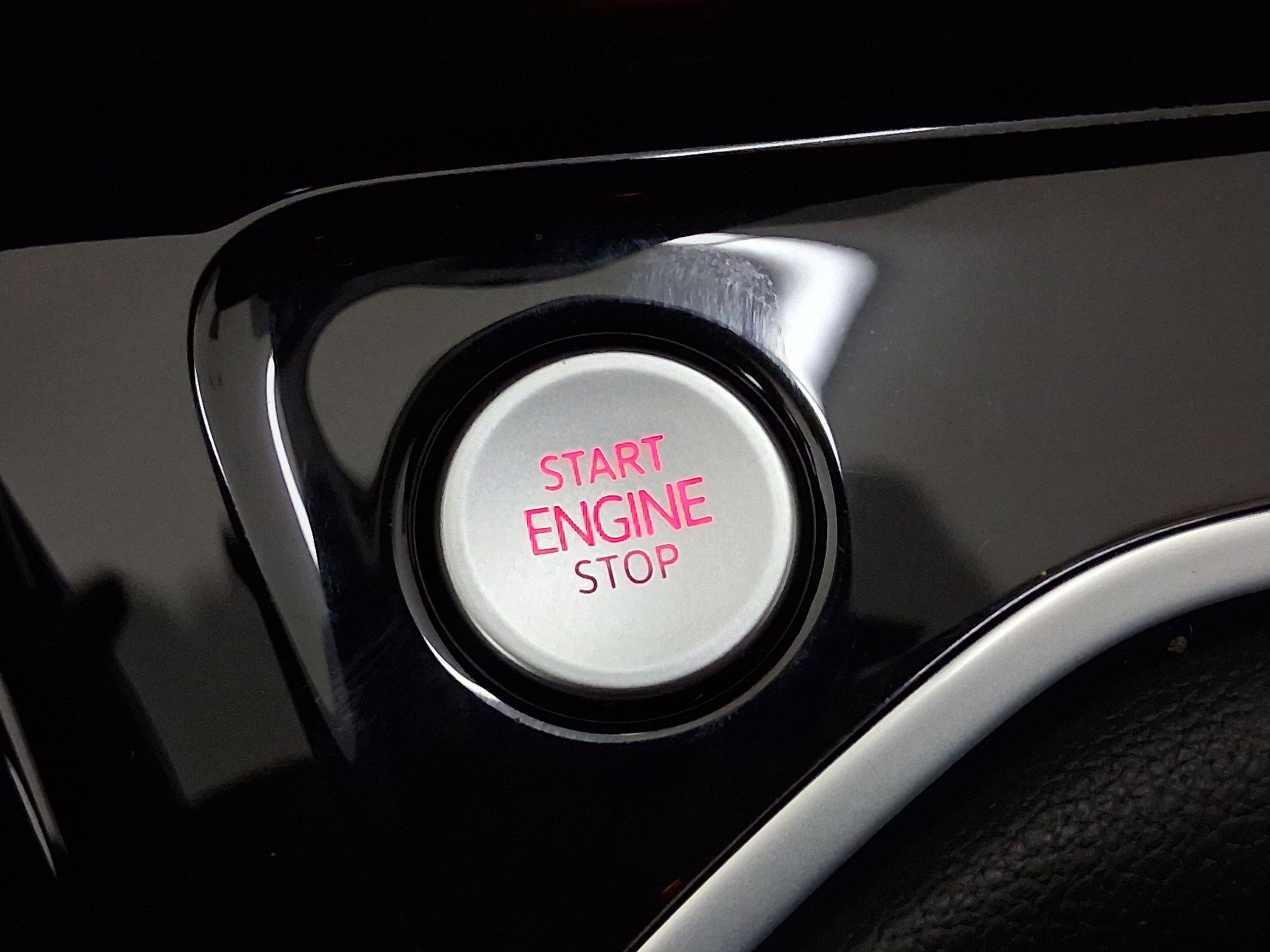 Used 2024 Volkswagen GTI SE image 30