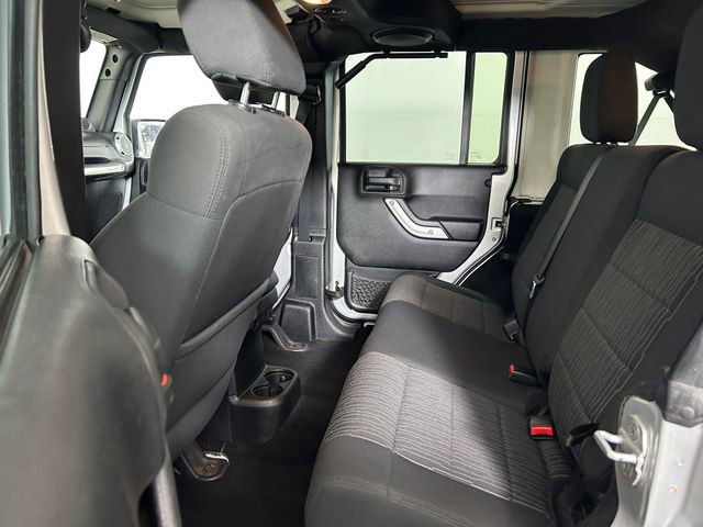 Used 2012 Jeep Wrangler Unlimited Sahara w/ Connectivity Group image 26