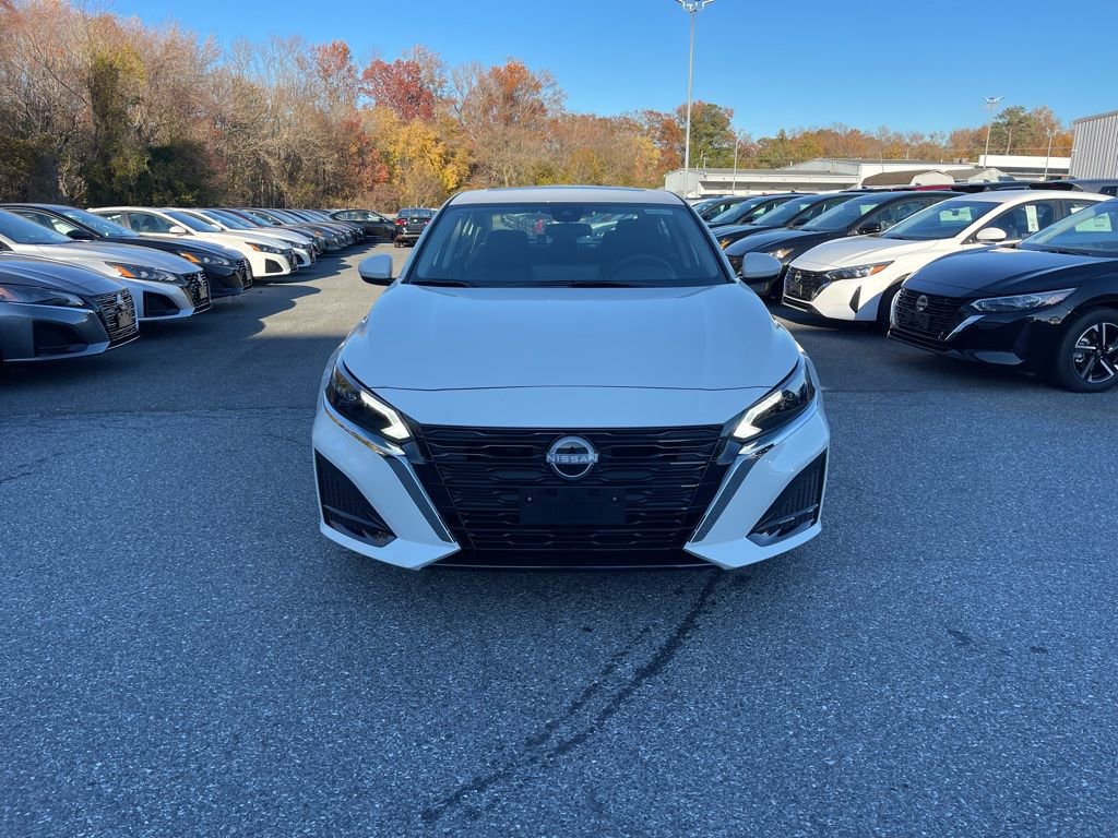 New 2025 Nissan Altima 2.5 SV w/ SV Premium Package image 3