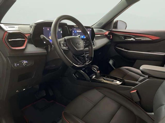 Used 2025 Chevrolet TrailBlazer RS w/ Convenience Package image 16