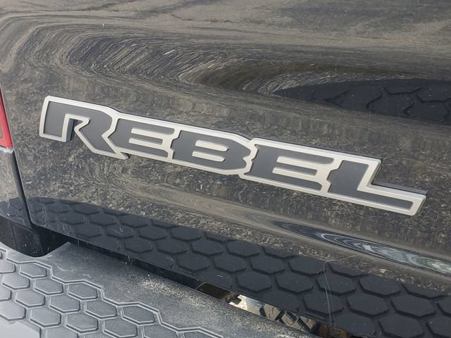 Used 2018 RAM 1500 Rebel w/ Luxury Group AWD/4WD image 8