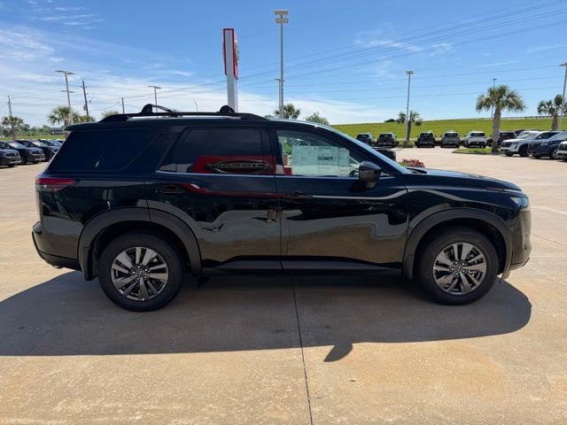 New 2026 Nissan Pathfinder SV image 6