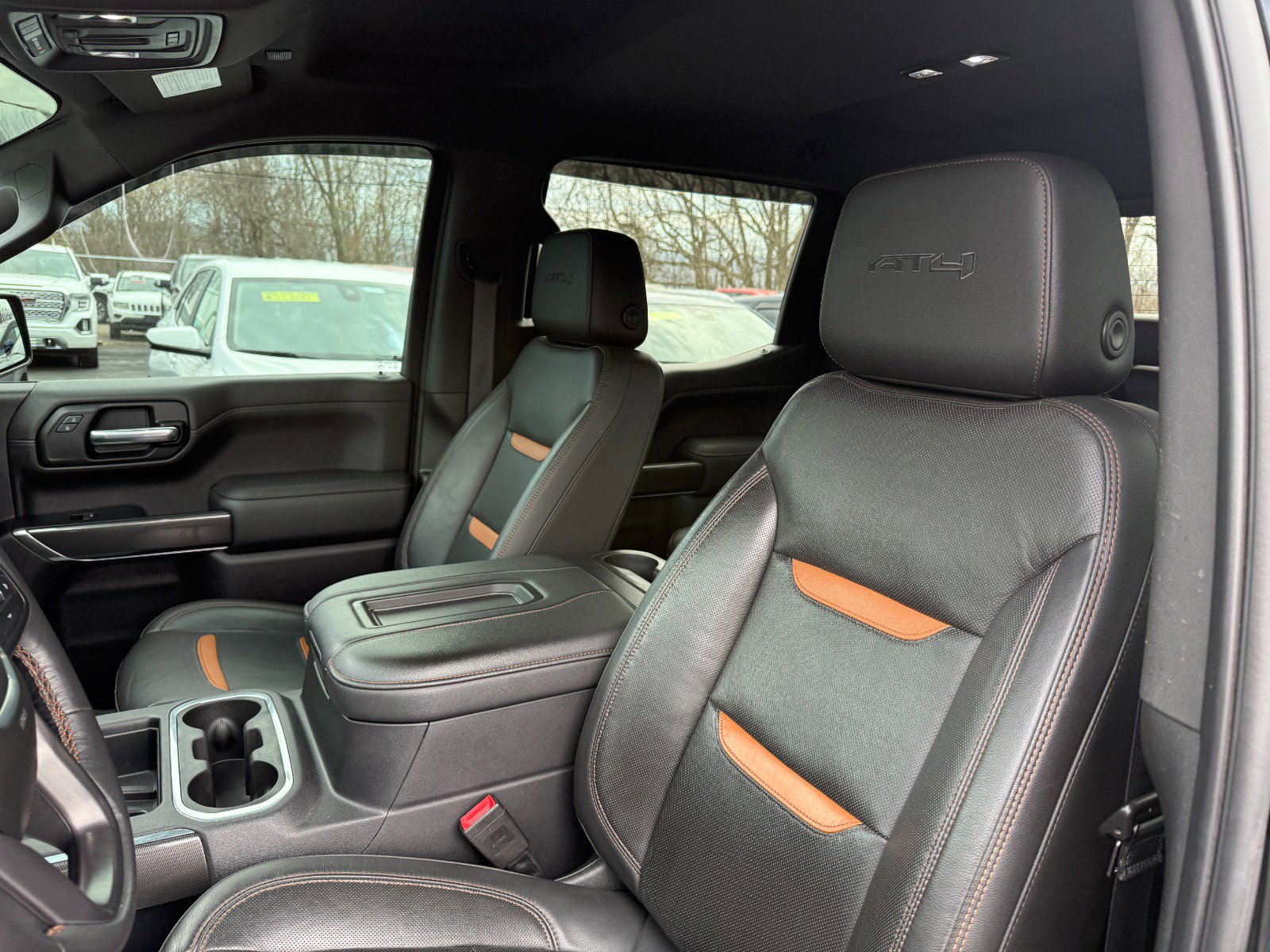 Used 2020 GMC Sierra 1500 AT4 w/ AT4 Premium Package AWD/4WD image 14