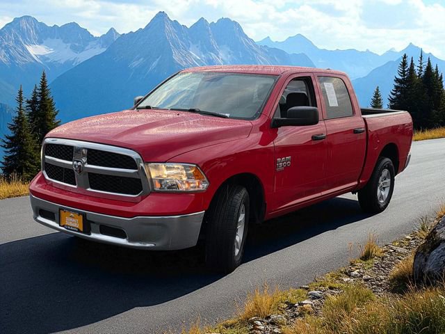 Used 2022 RAM 1500 Classic SLT image 4