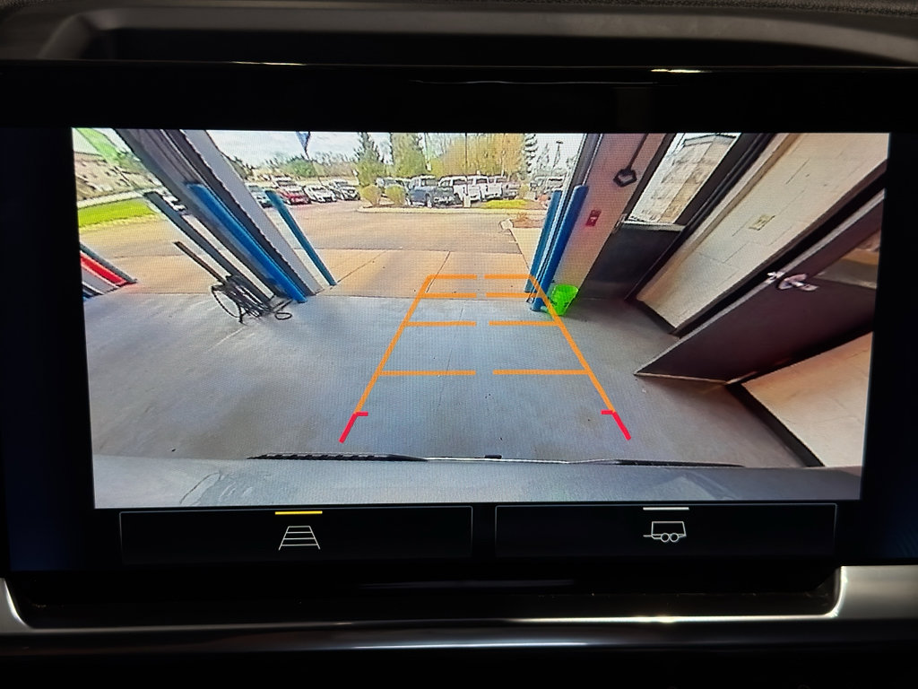 Used 2025 Chevrolet Silverado 1500 RST w/ Z71 Off-Road Package AWD/4WD image 30