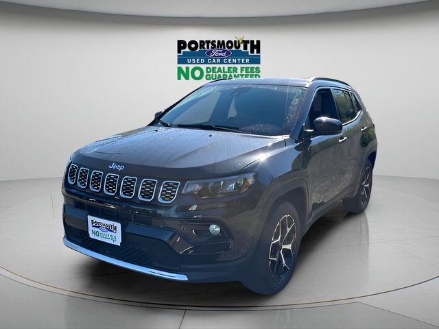 Used 2025 Jeep Compass Limited AWD/4WD image 19
