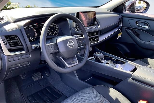 New 2026 Nissan Rogue SV FWD image 7