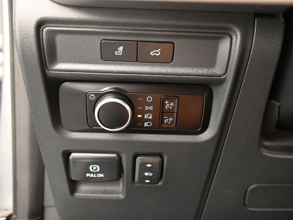 Certified 2023 Ford Expedition Max XLT image 15