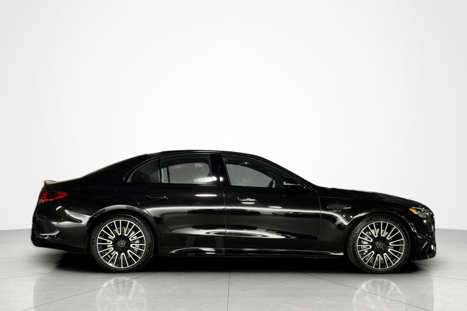 New 2027 Mercedes-Benz E 53 AMG e 4MATIC Sedan image 6