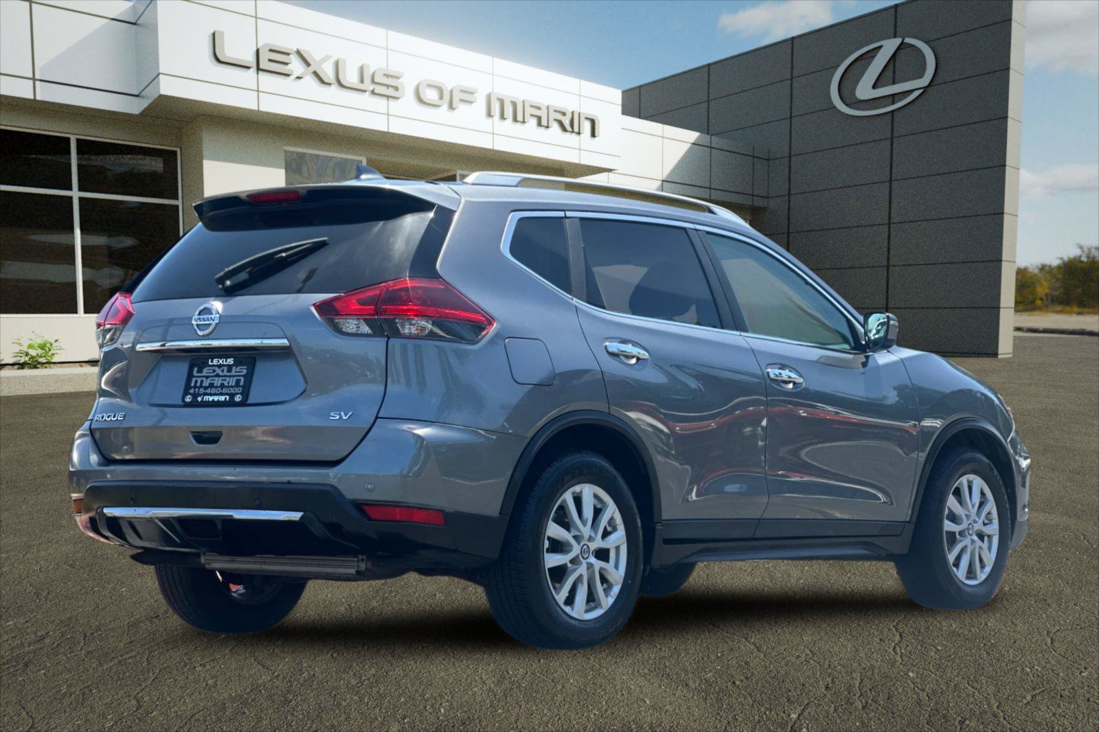 Used 2019 Nissan Rogue SV FWD image 8