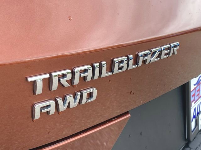 Used 2021 Chevrolet TrailBlazer ACTIV w/ Sun and Liftgate Package AWD/4WD image 32