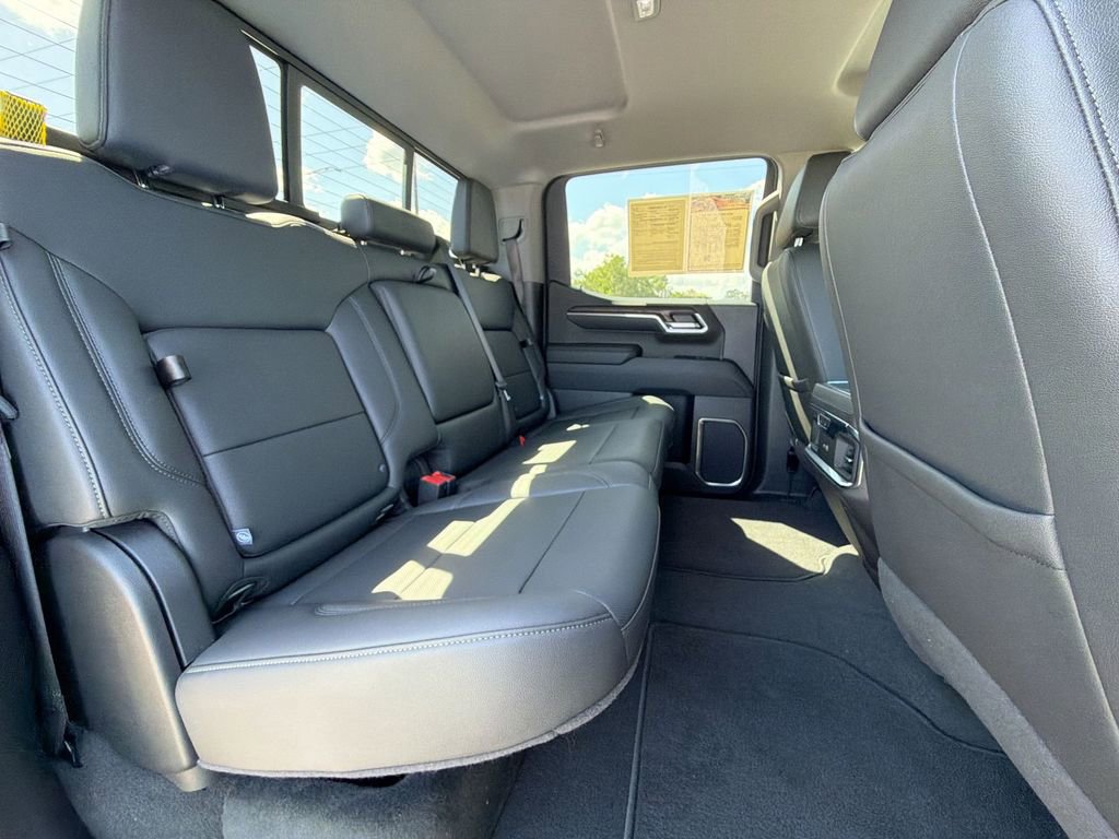 Used 2024 GMC Sierra 1500 SLT w/ SLT Premium Plus Package AWD/4WD image 33