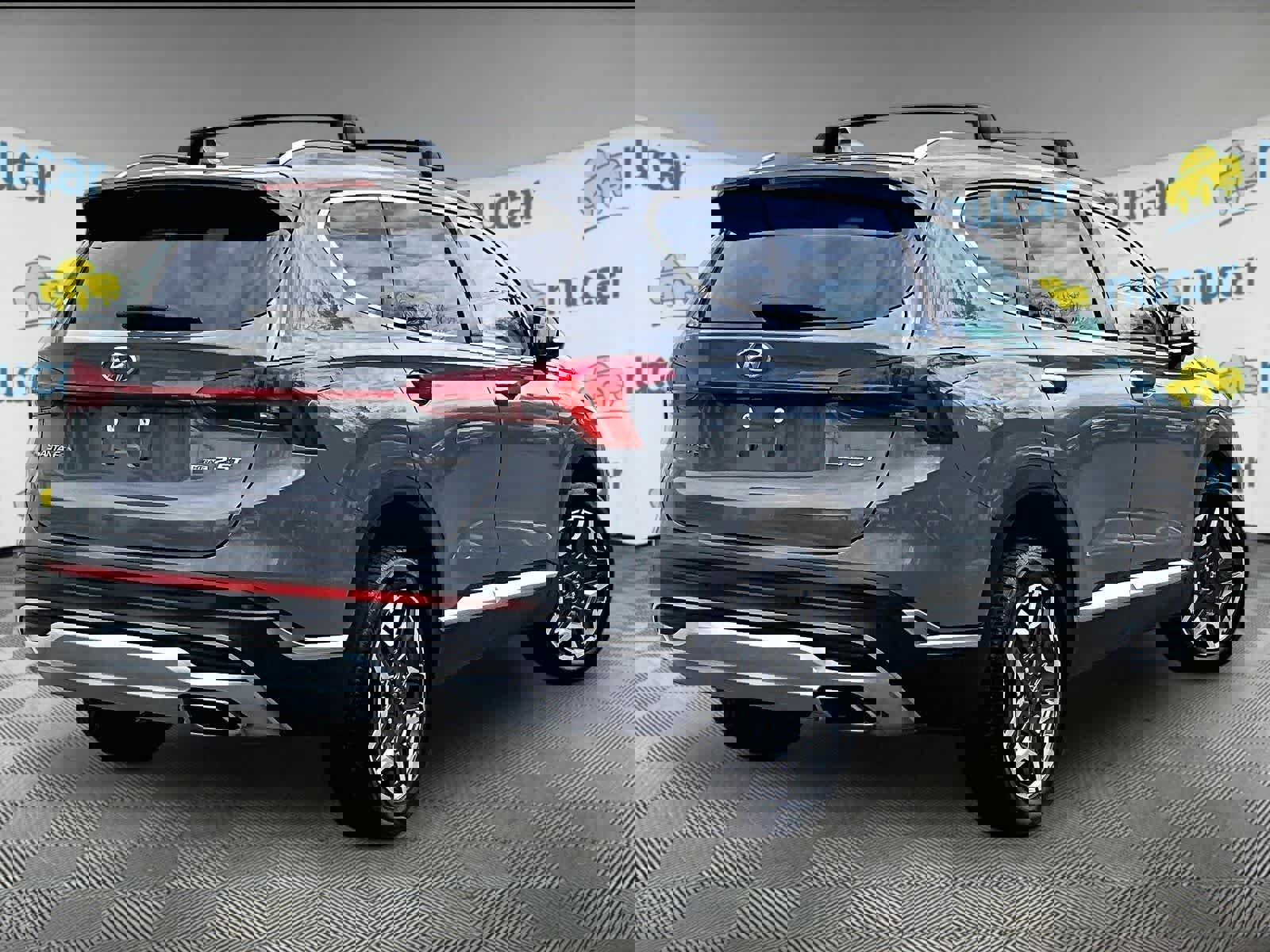 Used 2022 Hyundai Santa Fe Limited AWD/4WD image 6