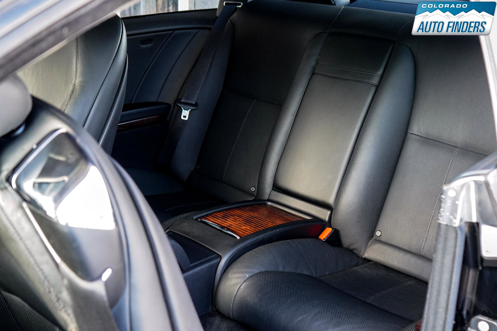 Used 2012 Mercedes-Benz CL 550 4MATIC image 25