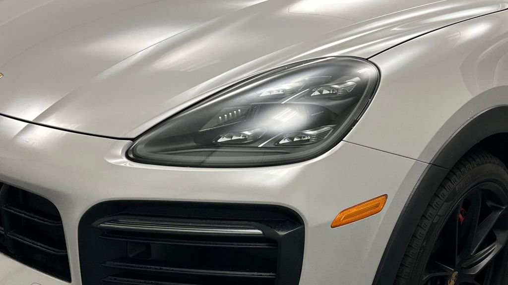 Used 2021 Porsche Cayenne GTS AWD/4WD image 25