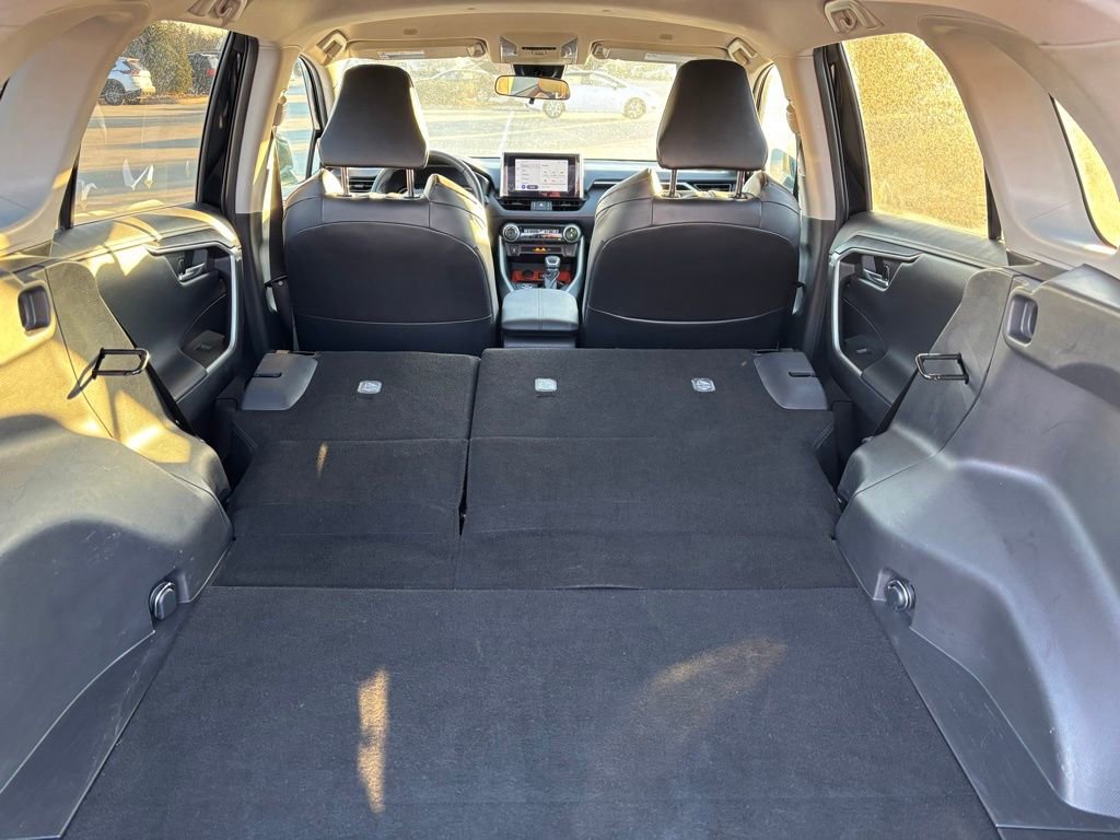 Used 2024 Toyota RAV4 Adventure image 11