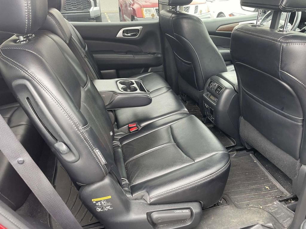 Used 2019 Nissan Pathfinder Platinum image 49