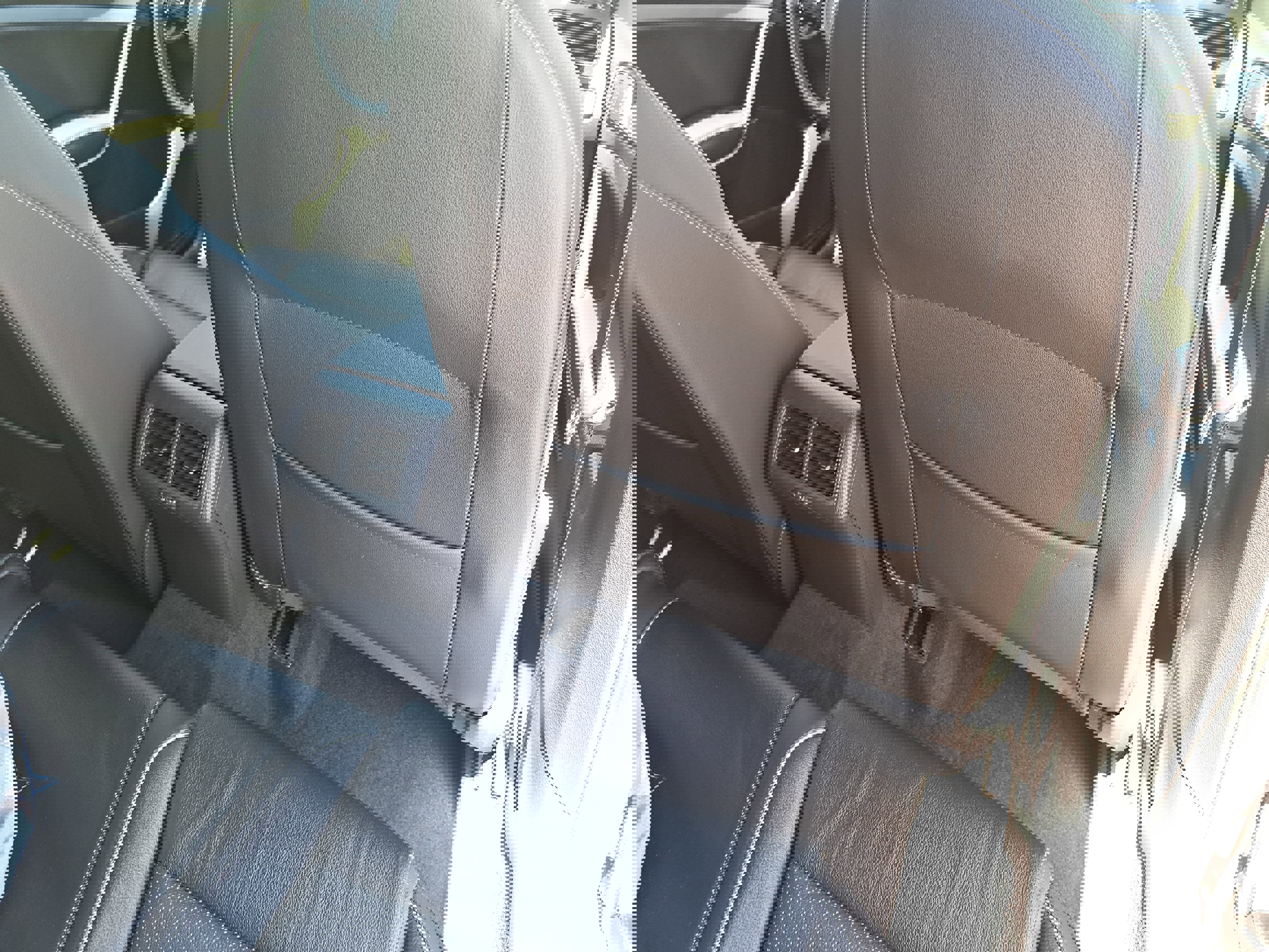 Used 2018 Volkswagen Golf R 4-Door image 11