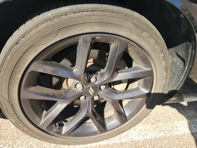 Used 2021 Dodge Challenger R/T w/ Blacktop Package RWD image 5