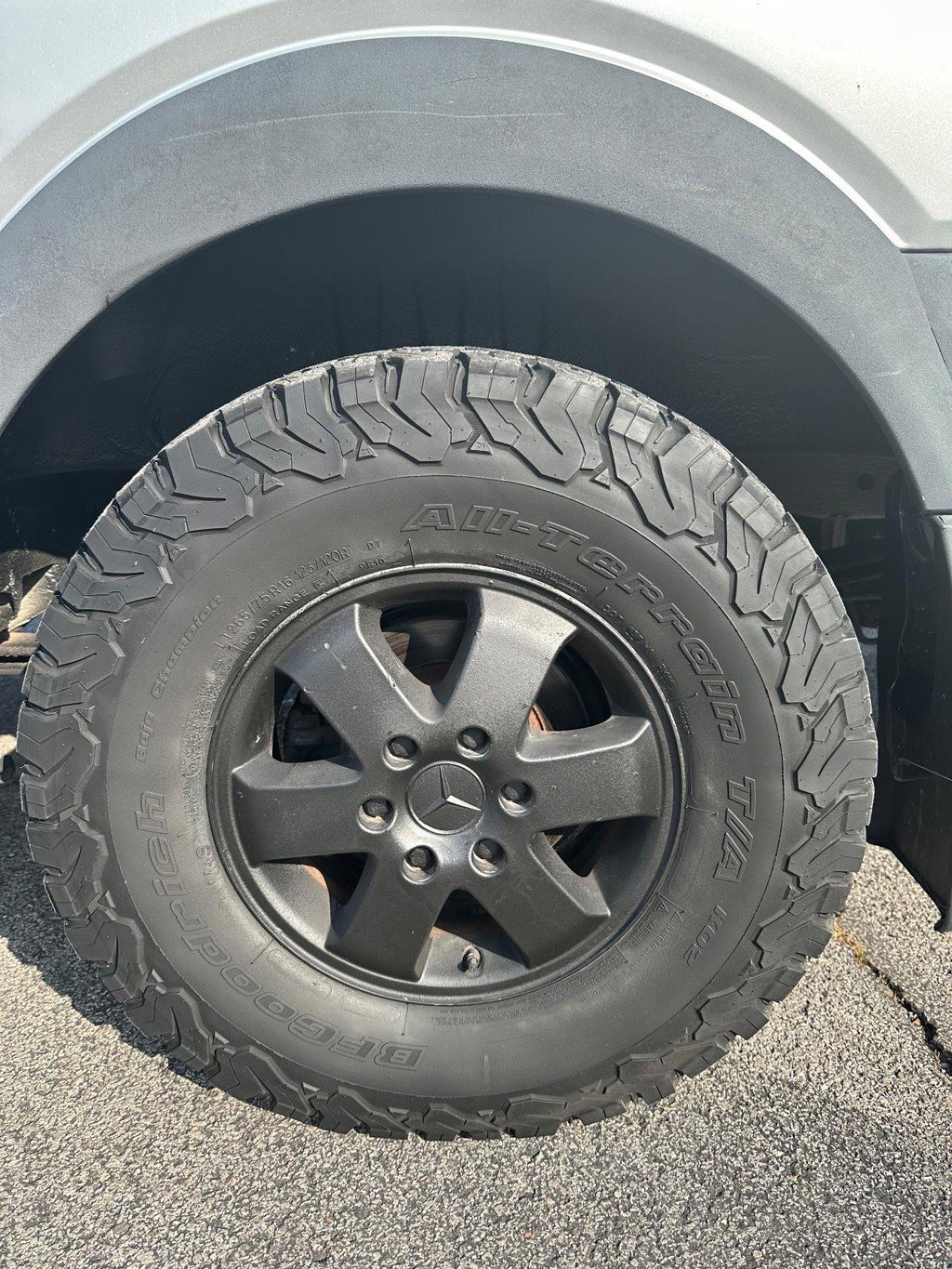 Used 2011 Mercedes-Benz Sprinter 2500 image 8