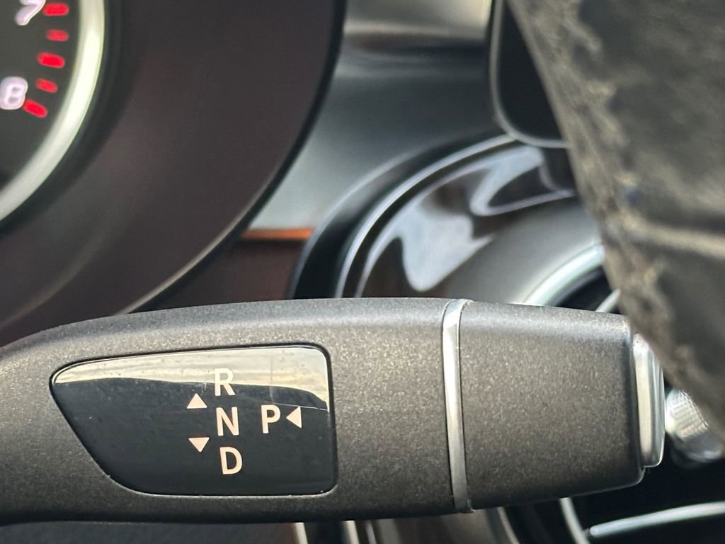 Used 2022 Mercedes-Benz GLC 300 4MATIC Coupe image 17