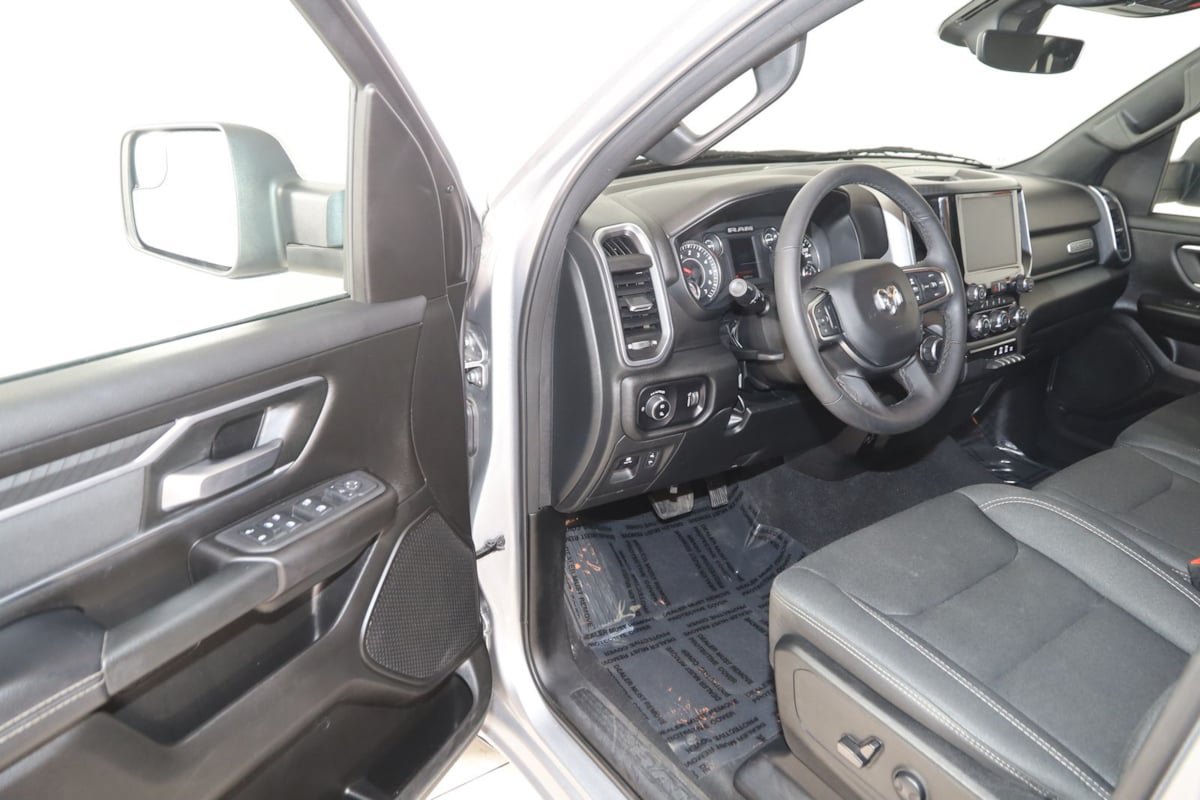 Used 2025 RAM 1500 Big Horn AWD/4WD image 36