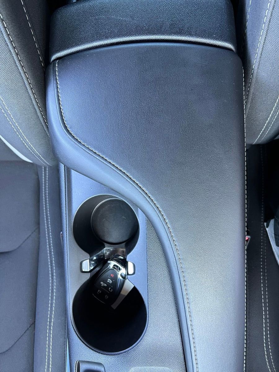 Used 2018 Chevrolet Camaro LT w/ RS Package image 32