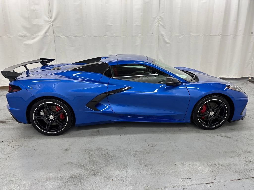 Used 2021 Chevrolet Corvette Stingray Preferred Conv w/ Z51 Performance Package image 6