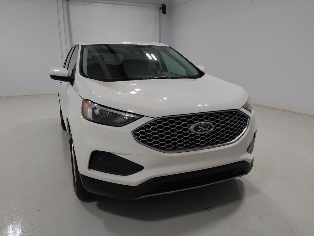 Used 2024 Ford Edge SEL image 14
