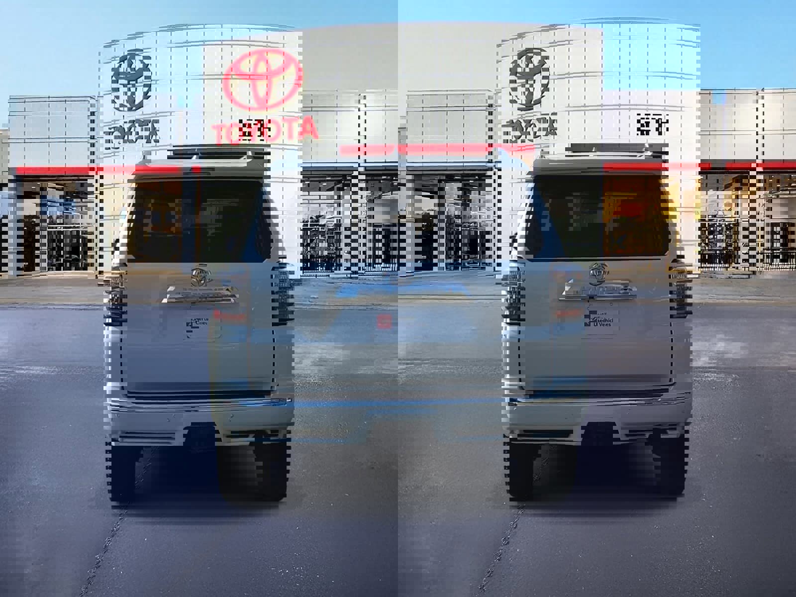 Certified 2022 Toyota 4Runner Limited image 6