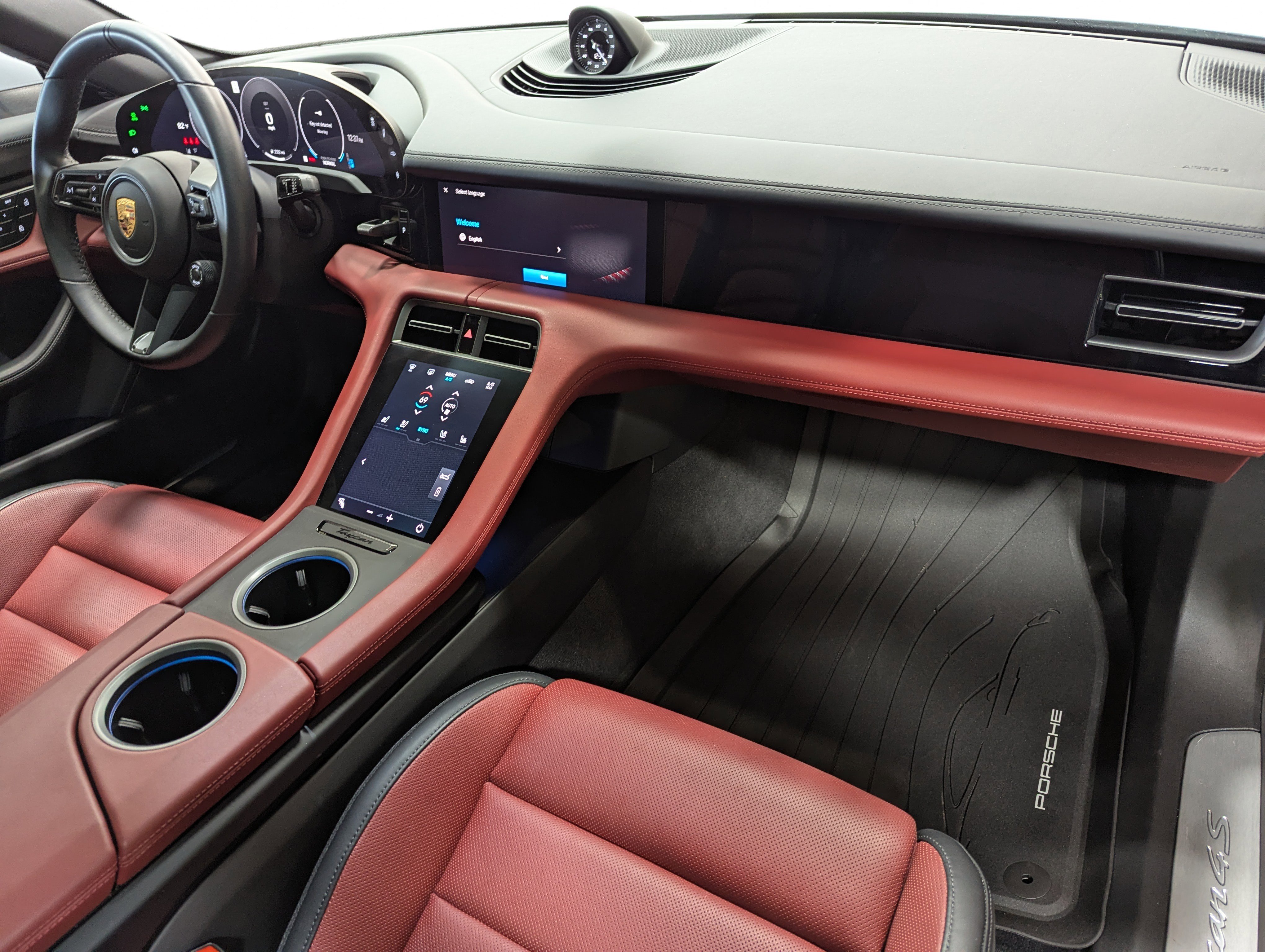 Used 2025 Porsche Taycan 4S image 20