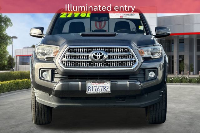Certified 2017 Toyota Tacoma TRD Sport image 13