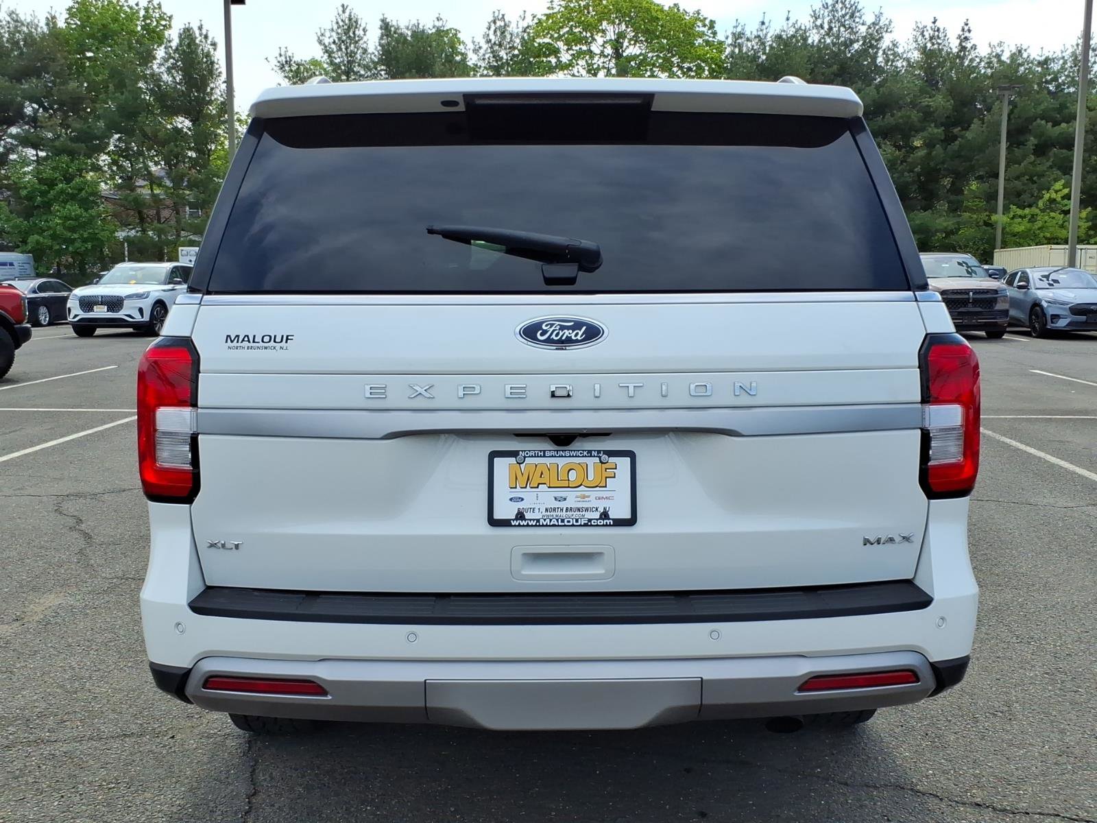 Used 2023 Ford Expedition Max XLT AWD/4WD image 5
