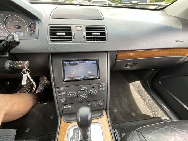 Used 2005 Volvo XC90 2.5T AWD/4WD image 11