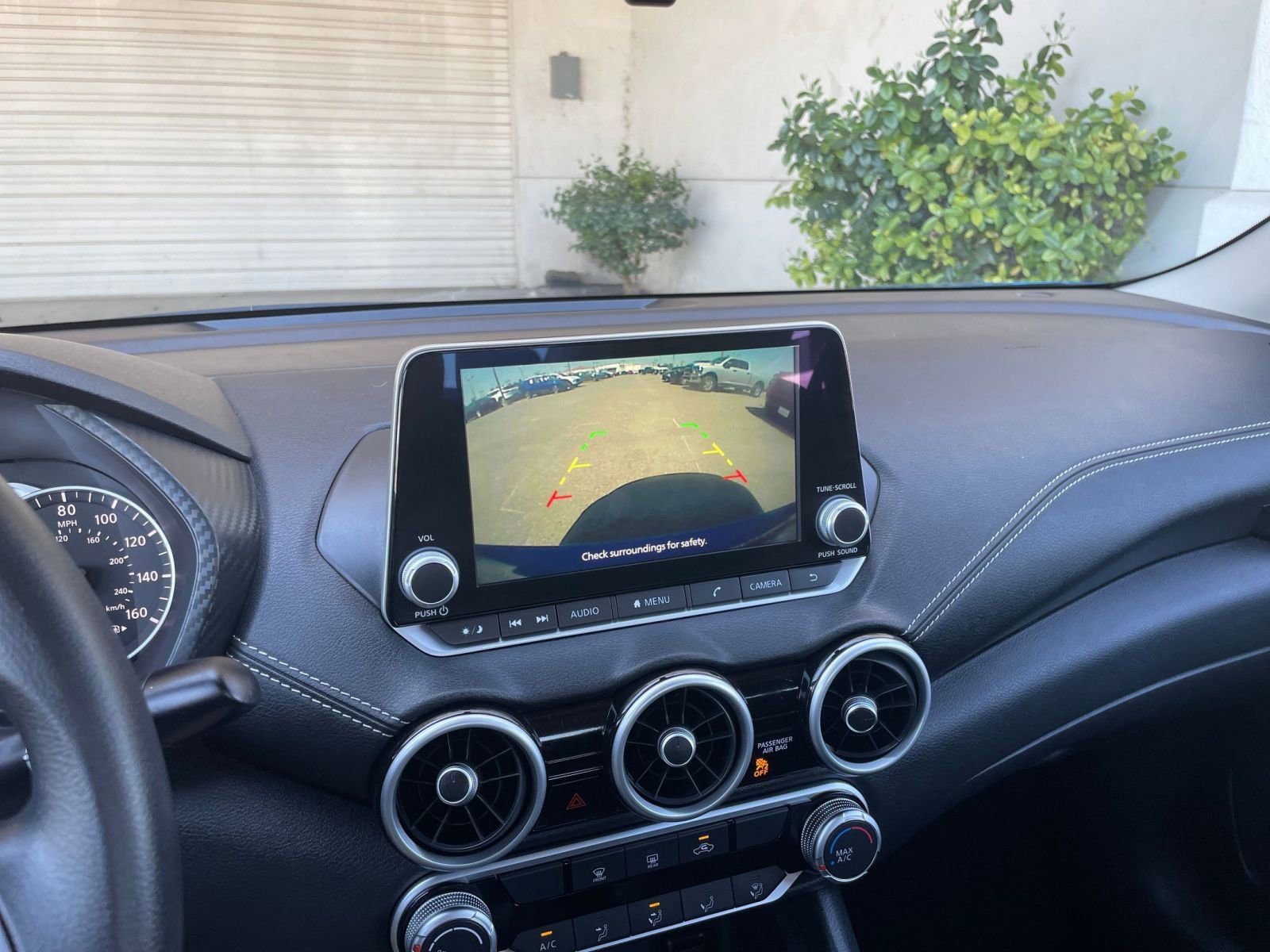 Used 2025 Nissan Sentra SV image 24