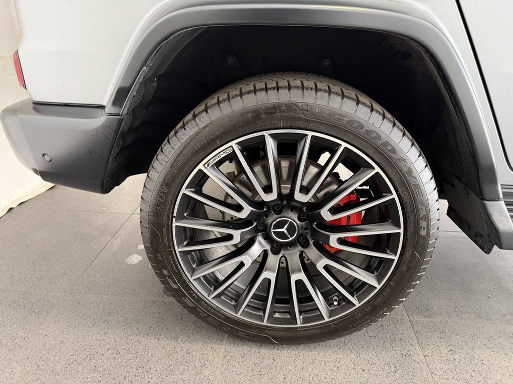 Used 2025 Mercedes-Benz G 63 AMG 4MATIC image 12