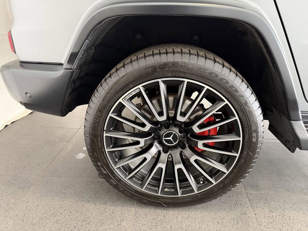 Used 2025 Mercedes-Benz G 63 AMG 4MATIC image 12