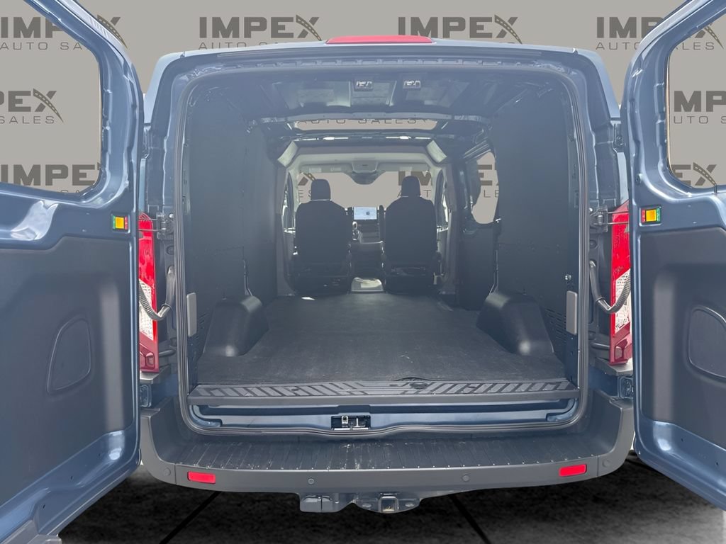 Used 2026 Ford Transit 150 Low Roof AWD w/ Interior Upgrade Package image 17