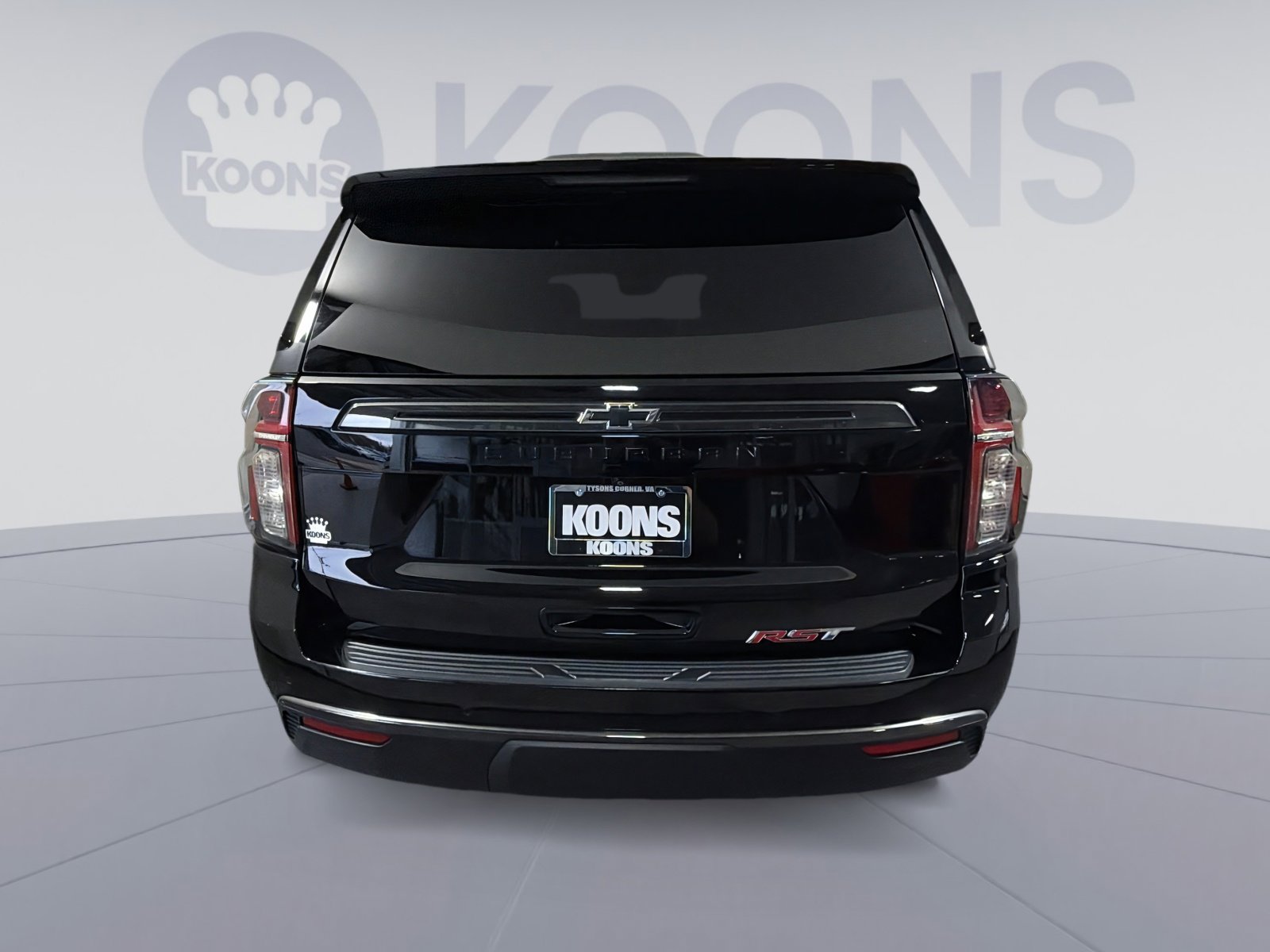 Used 2022 Chevrolet Suburban RST w/ Luxury Package image 5