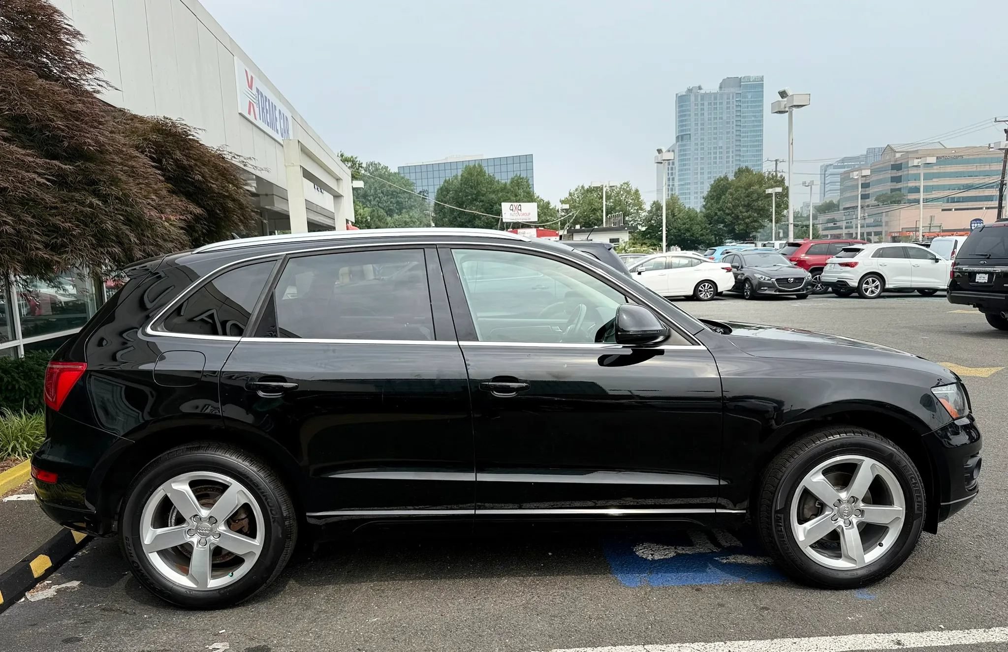 Used 2010 Audi Q5 3.2 Premium Plus AWD/4WD image 8
