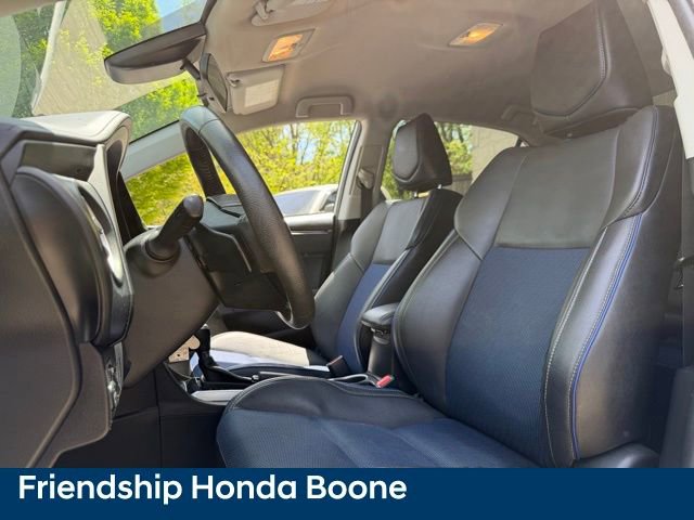 Used 2018 Toyota Corolla SE FWD image 8